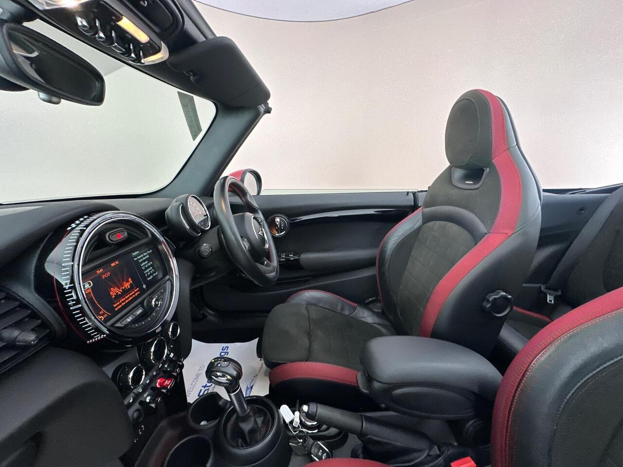 MINI Convertible LB18HTV