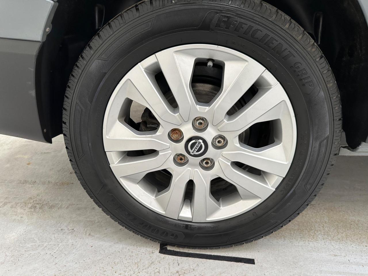 Nissan Primastar DL72BWH