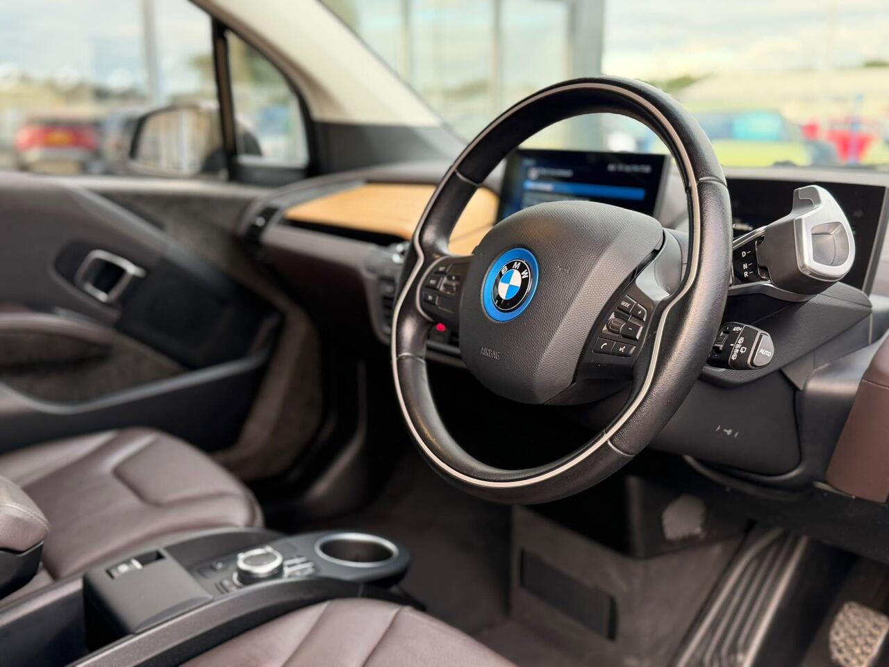 BMW i3 LR22OXF