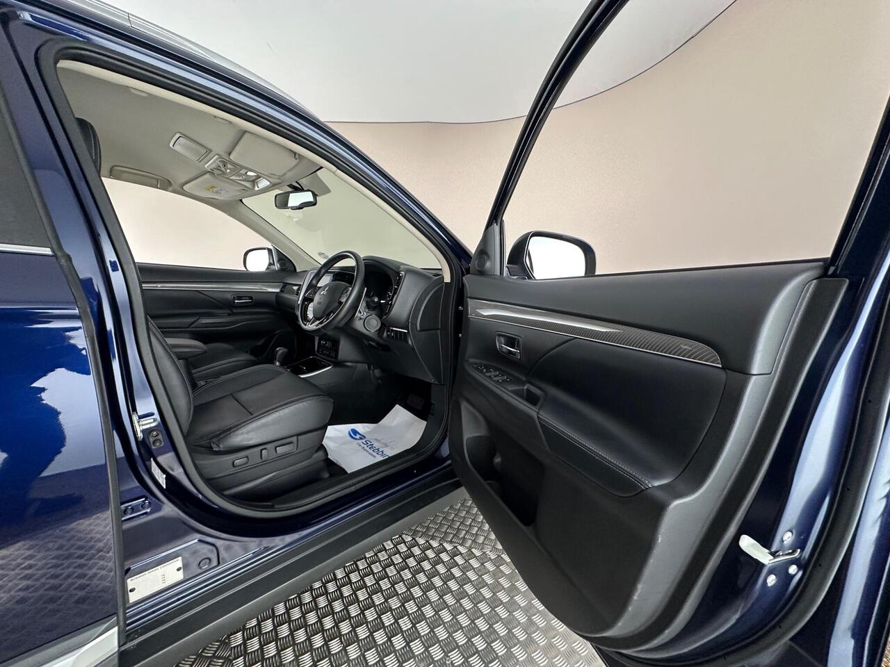 Mitsubishi Outlander FM19SHX