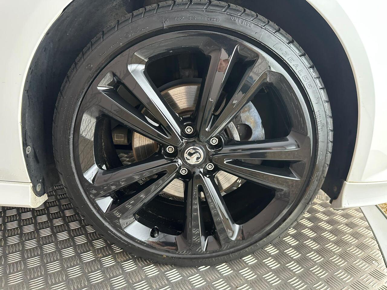 Vauxhall Insignia BF17CKL