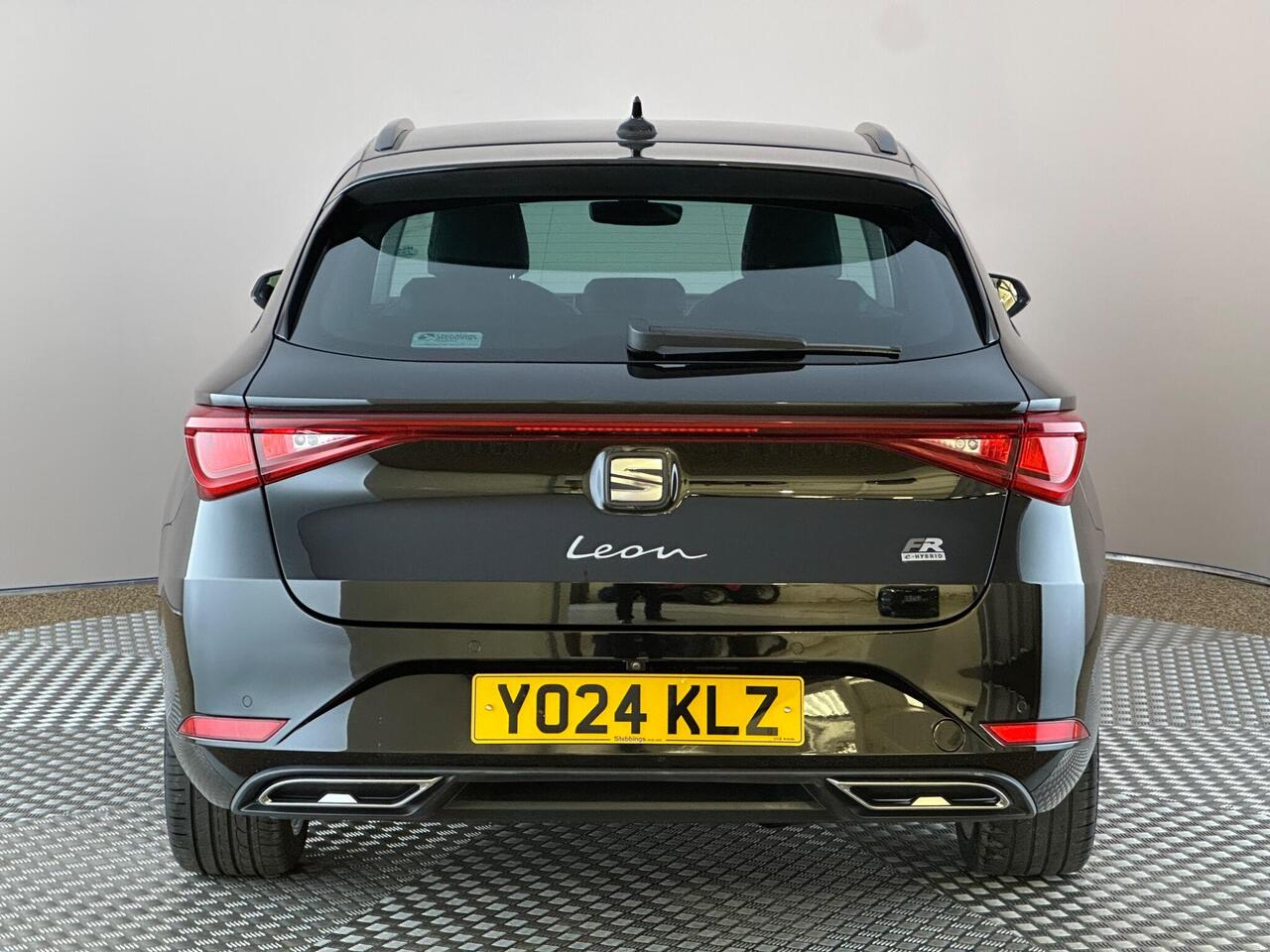 SEAT Leon YO24KLZ