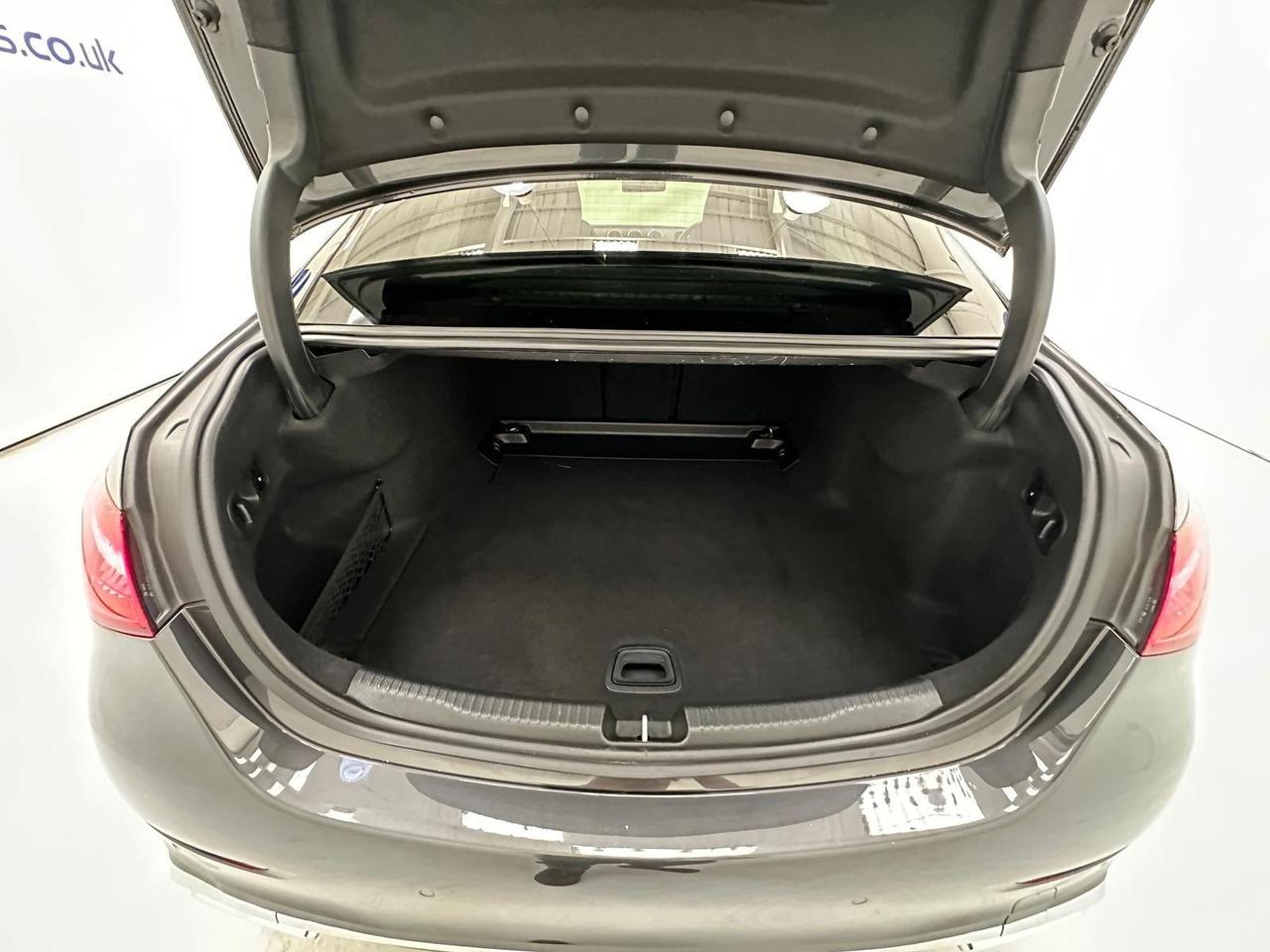 Mercedes-Benz C Class BF71VOO
