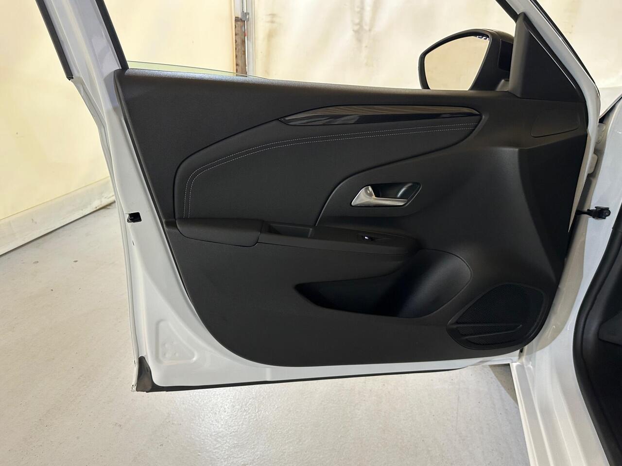 Vauxhall Corsa Electric LM74XNP