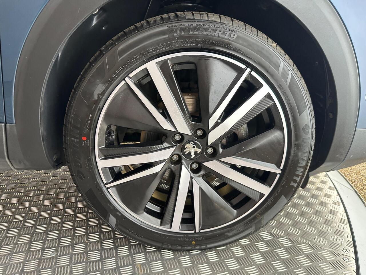 Peugeot 5008 MF21EGC