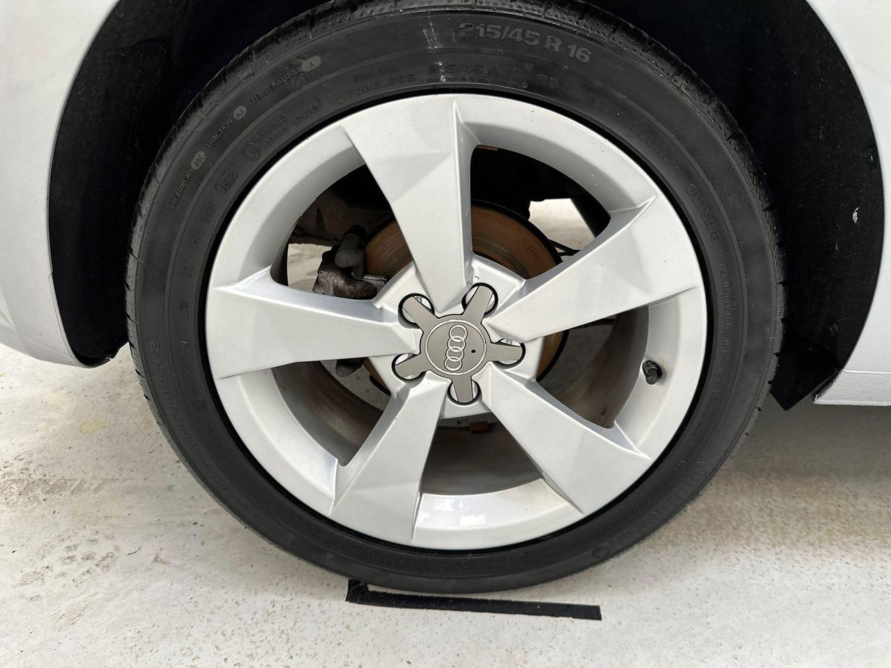 Audi A1 RE18DVA