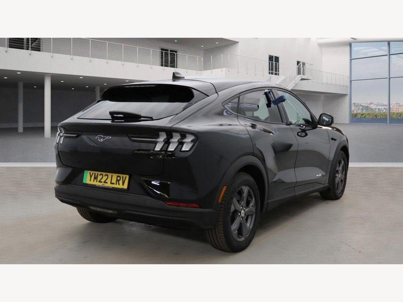 Ford Mustang Mach-E YM22LRV