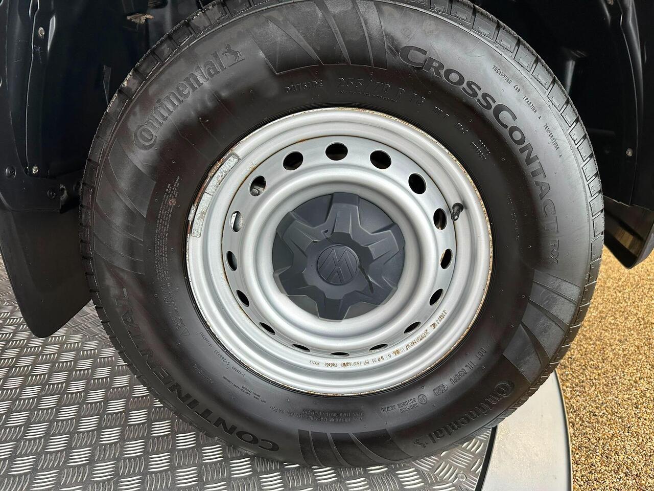 Volkswagen Amarok KT73MYK