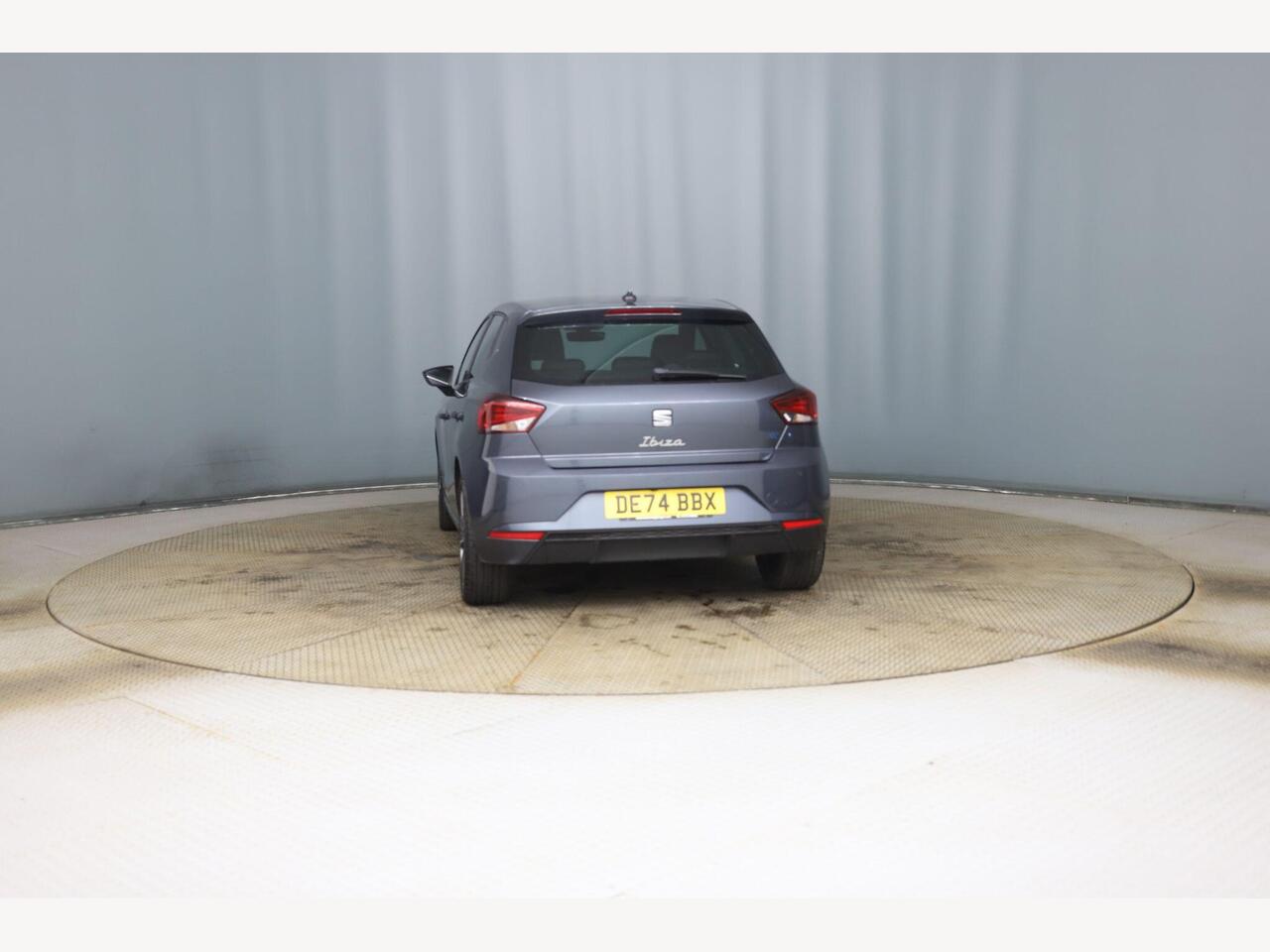 SEAT Ibiza DE74BBX