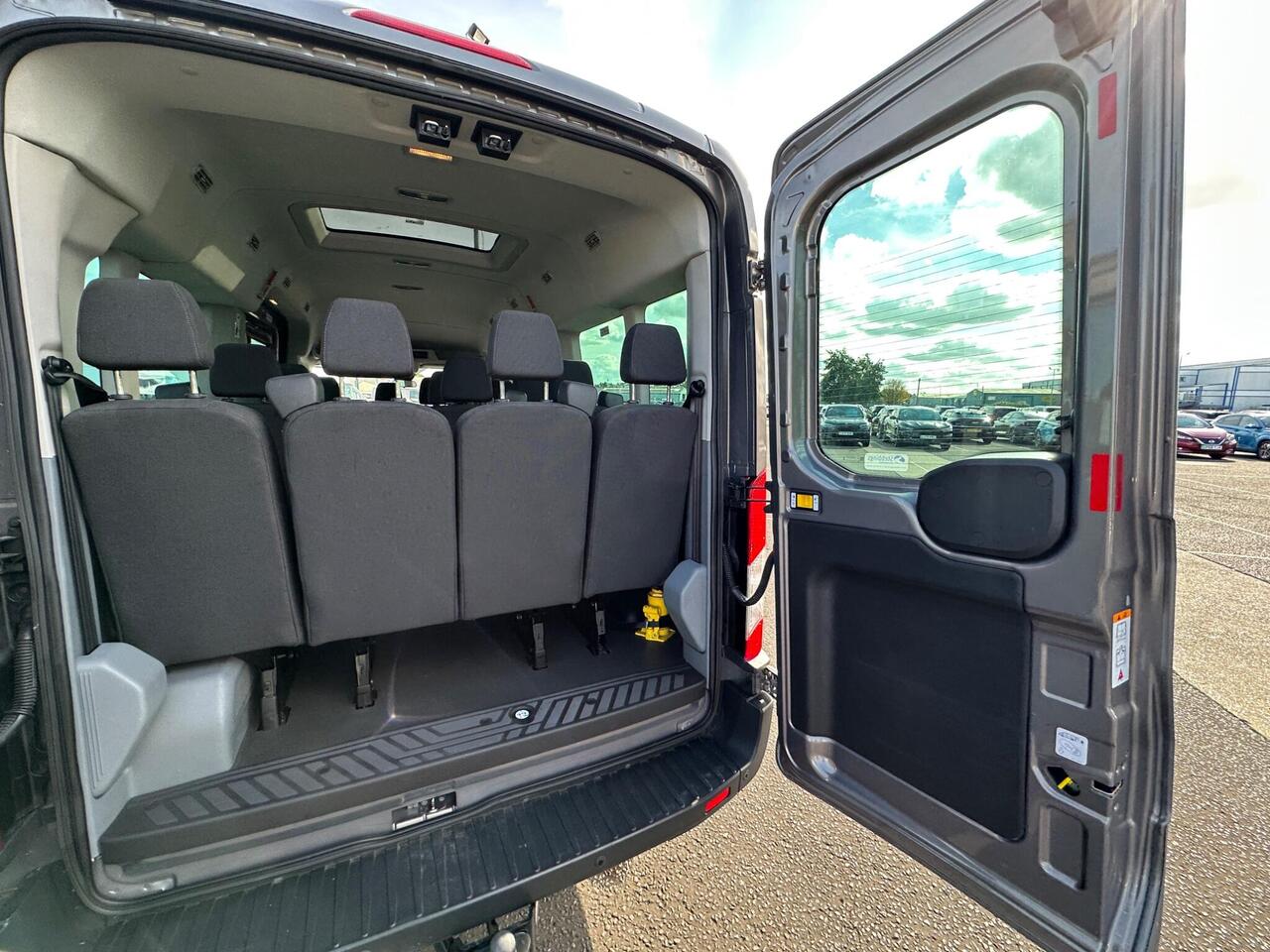 Ford Transit GX15RHU