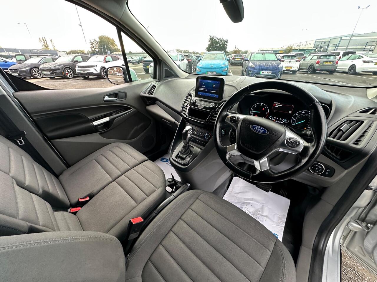 Ford Transit Connect AE21KCU