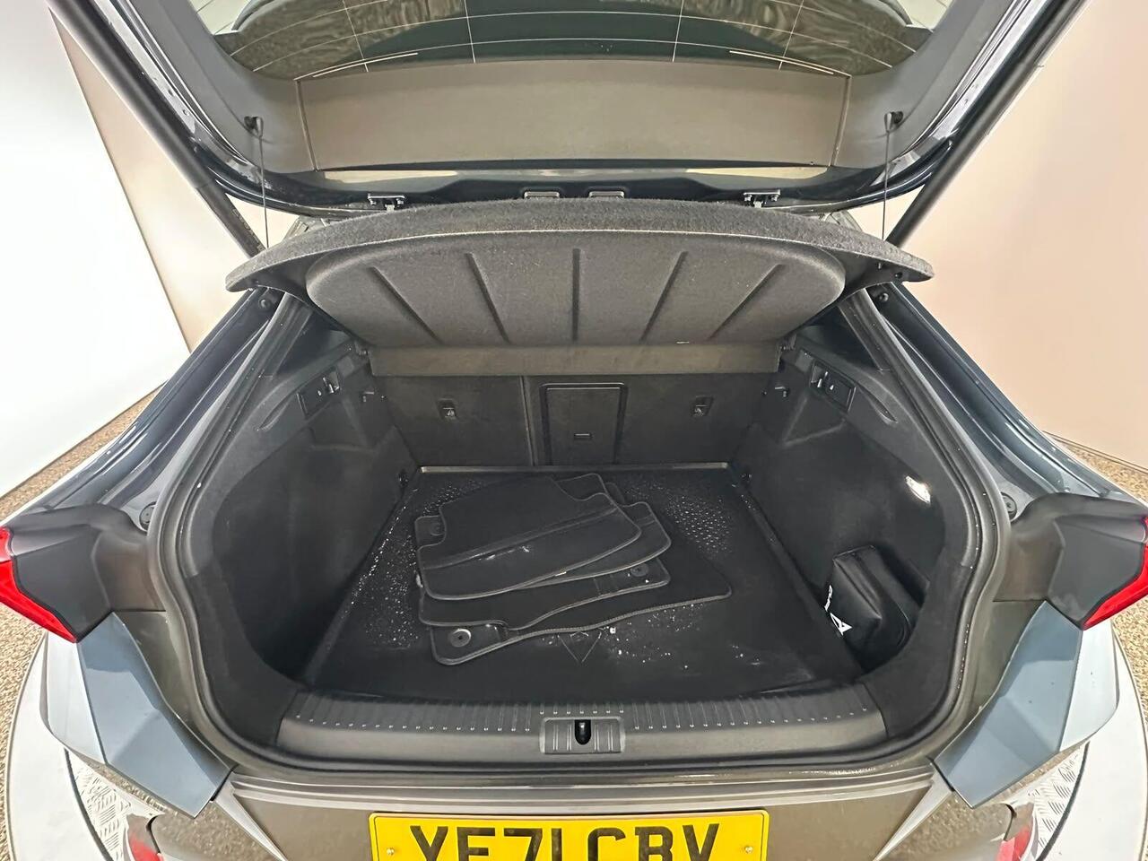 CUPRA Formentor YF71CBV