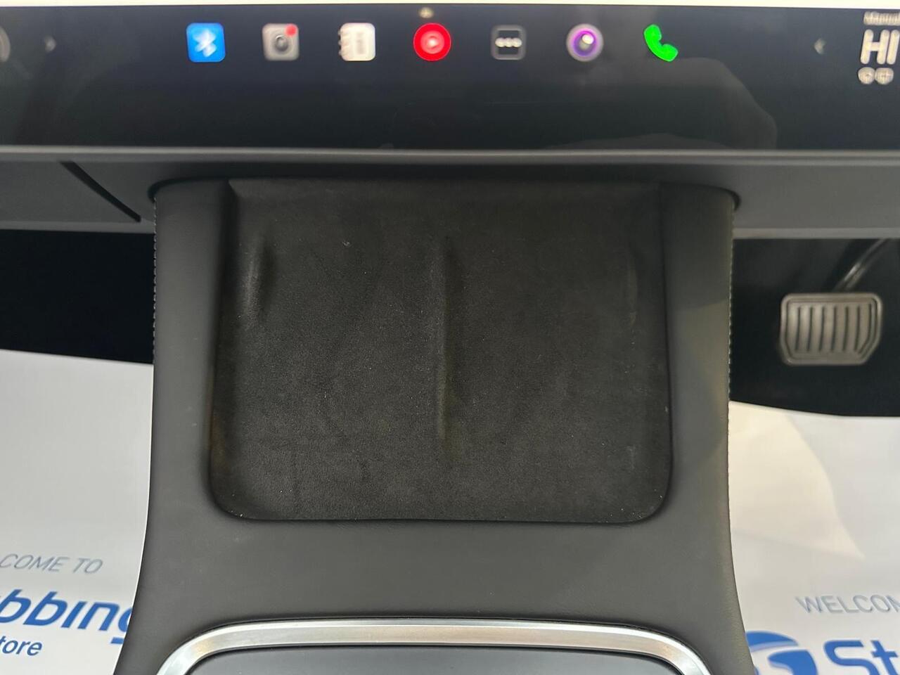 Tesla Model 3 AF72VNT