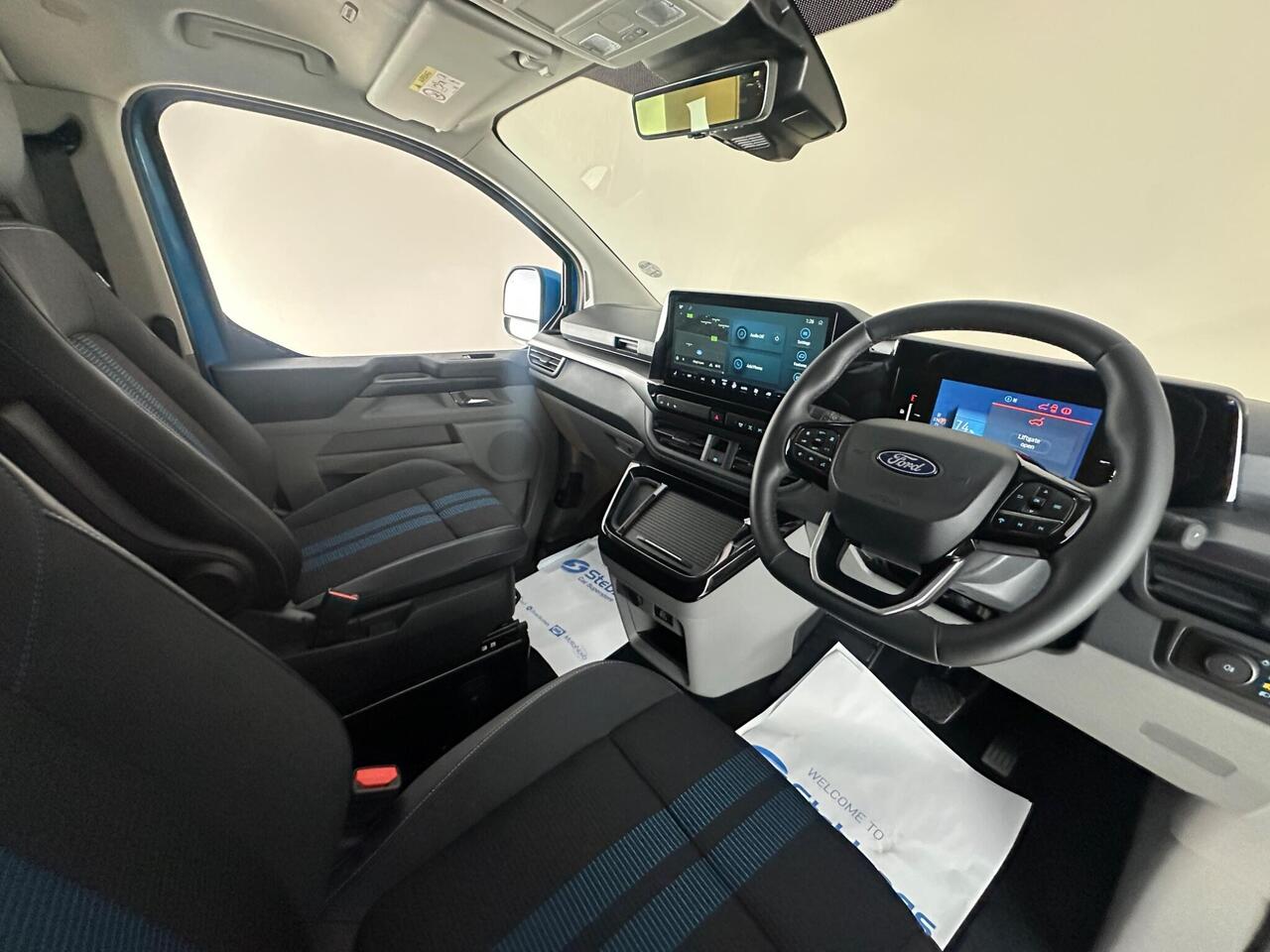 Ford E-Transit Custom AF74WKP