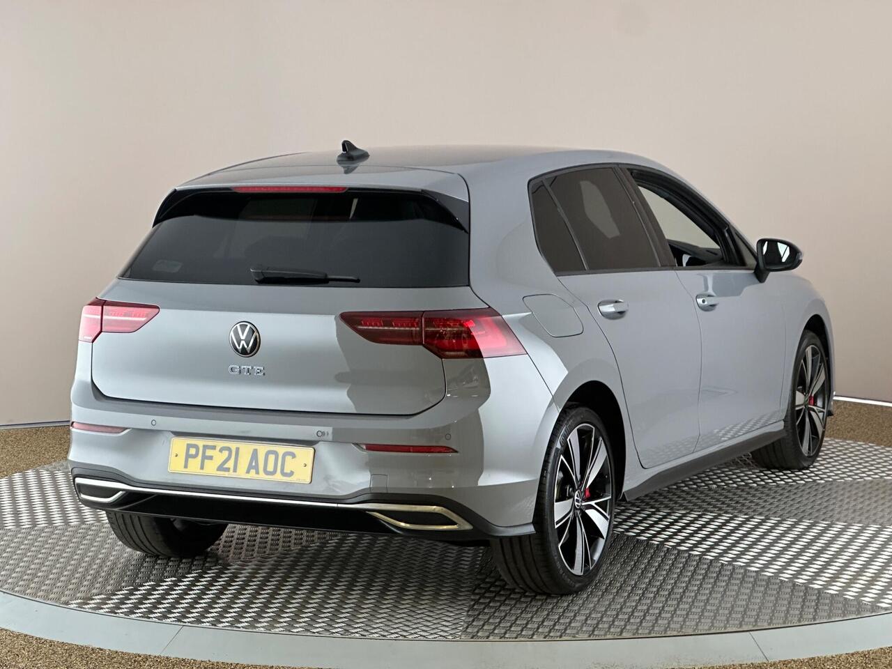Volkswagen Golf PF21AOC