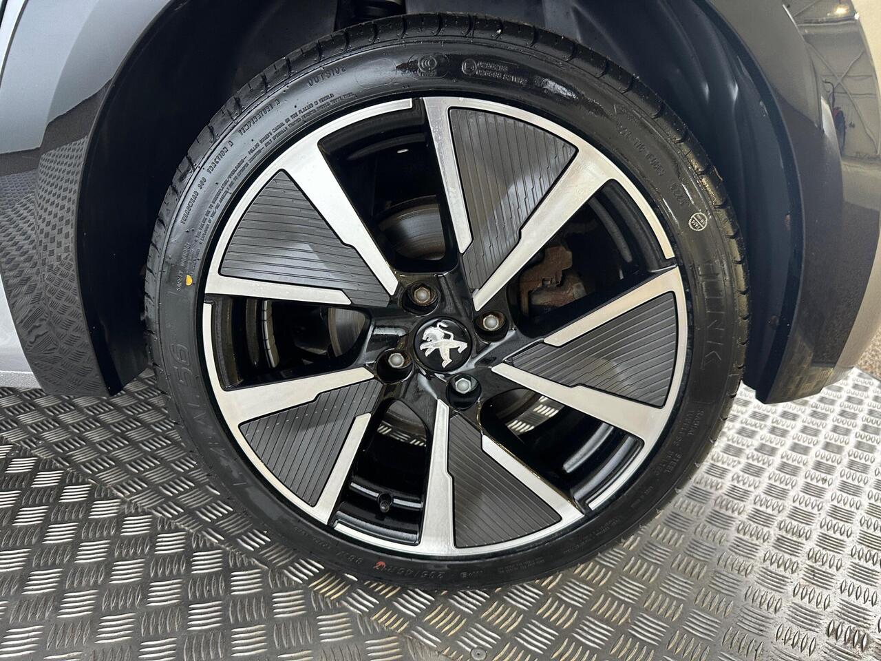 Peugeot E-208 KW20NRY