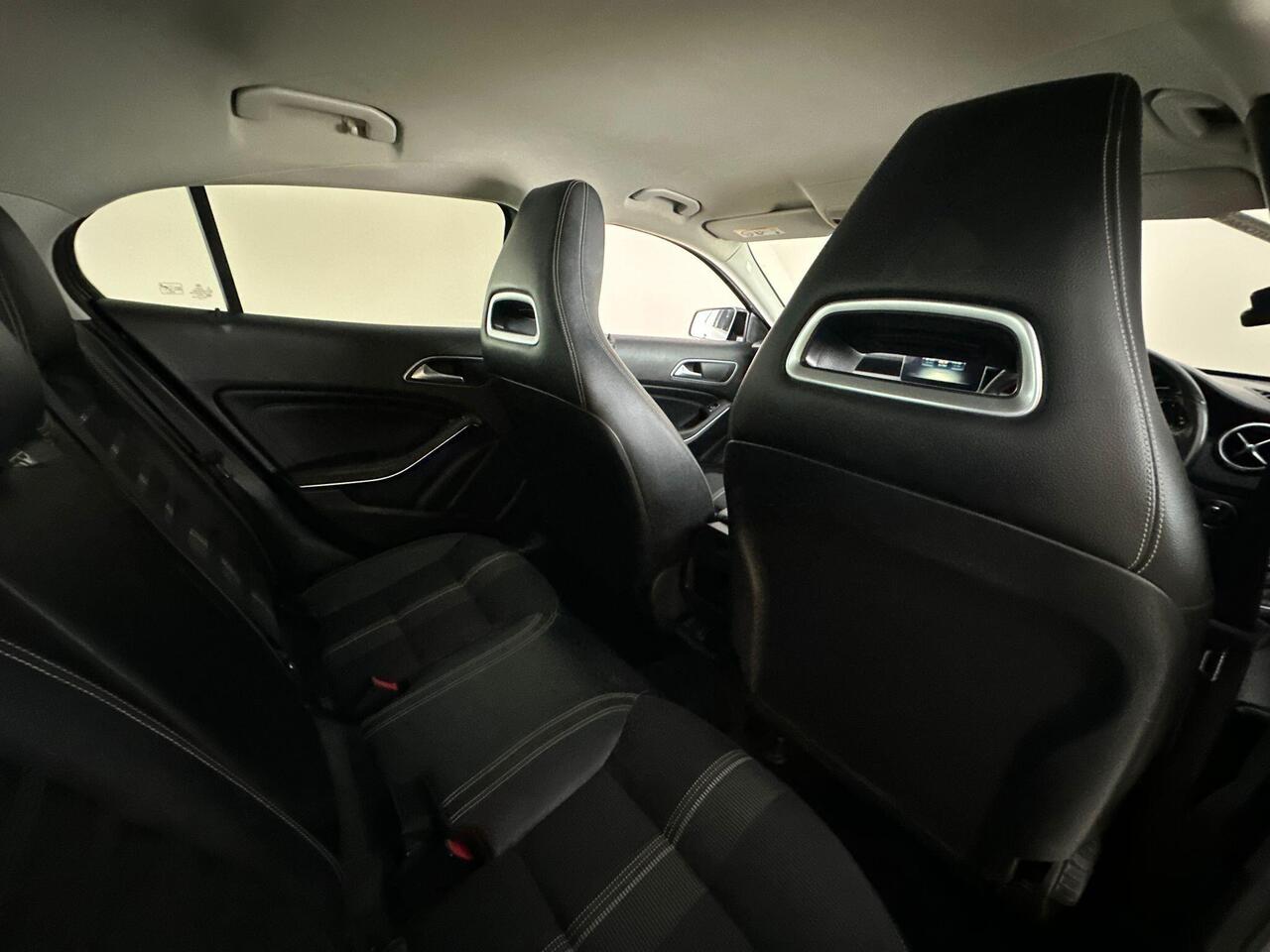 Mercedes-Benz GLA YH69VSZ