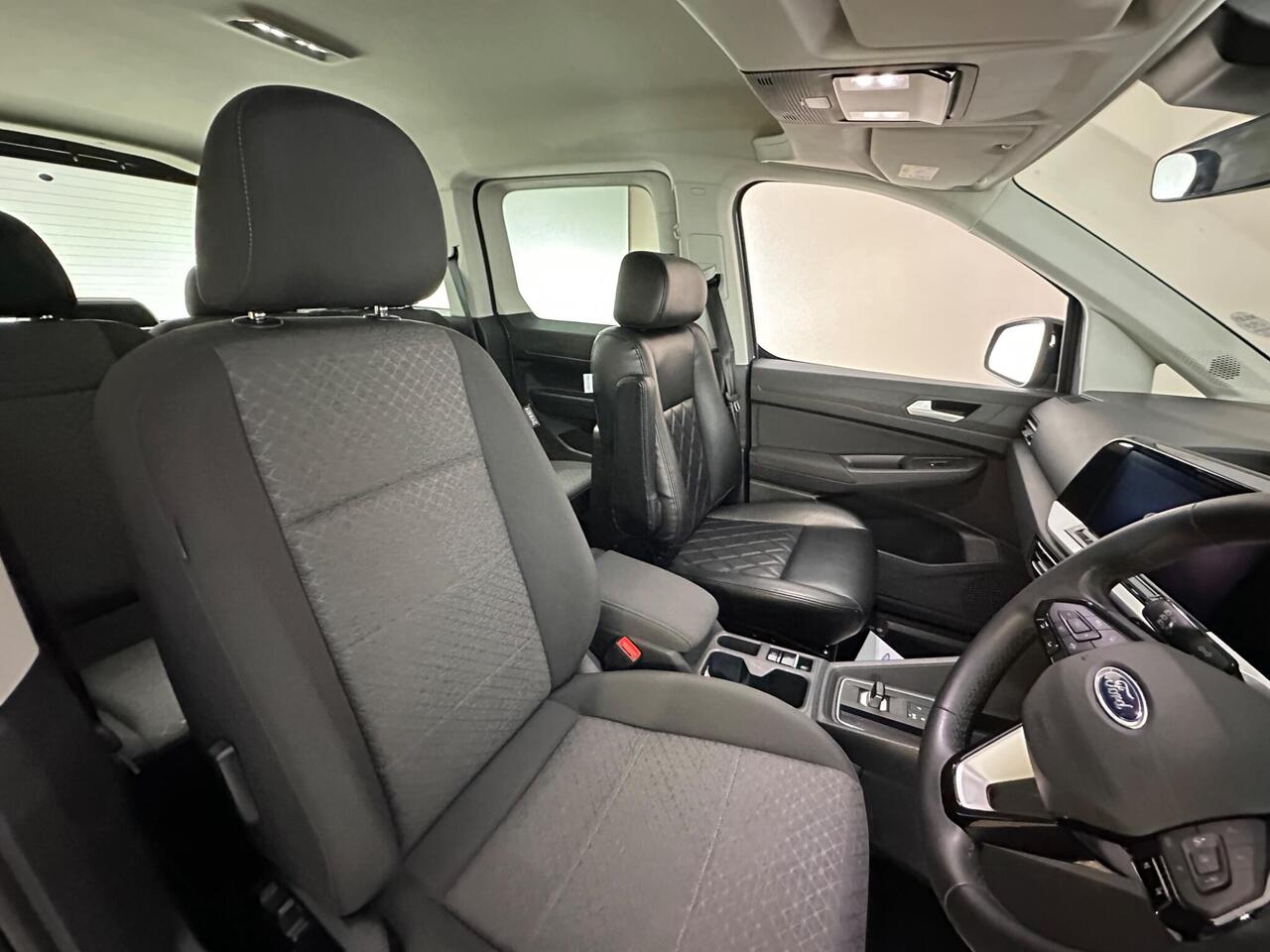 Ford Tourneo Connect ML24WXS