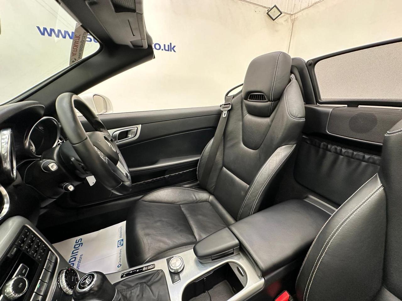 Mercedes-Benz SLK HJ63UBD