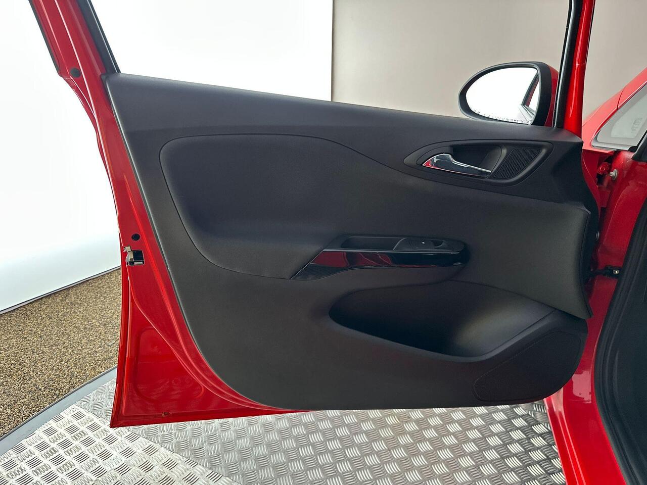 Vauxhall Corsa AD19XHV