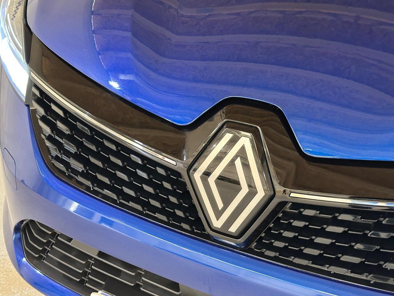 Renault Clio YJ24JPN