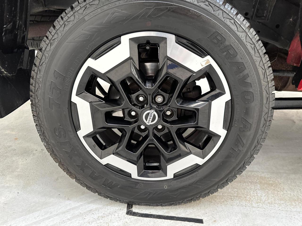 Nissan Navara LM21AXN