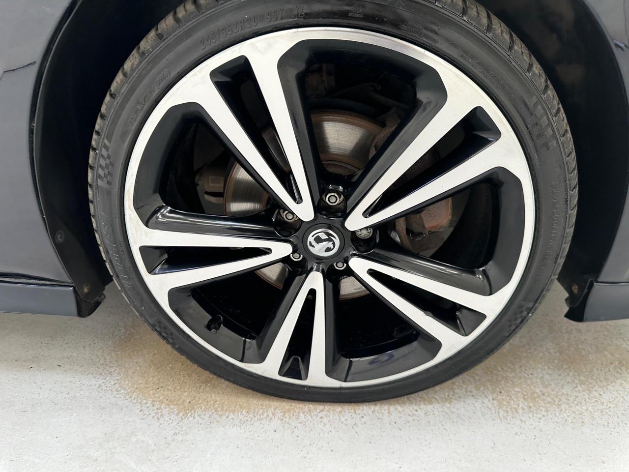 Vauxhall Insignia BT67GNN