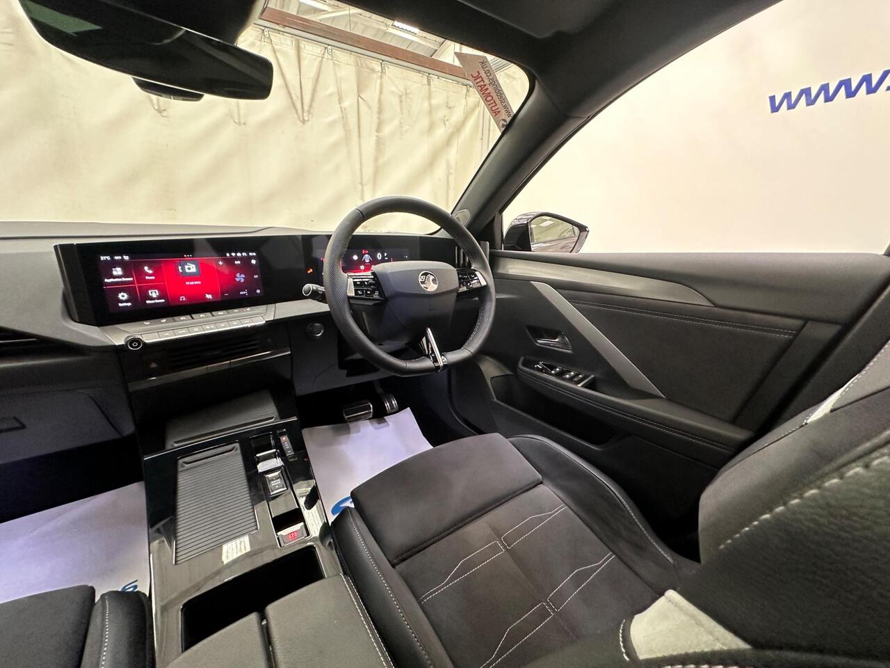 Vauxhall Astra CK24WHW