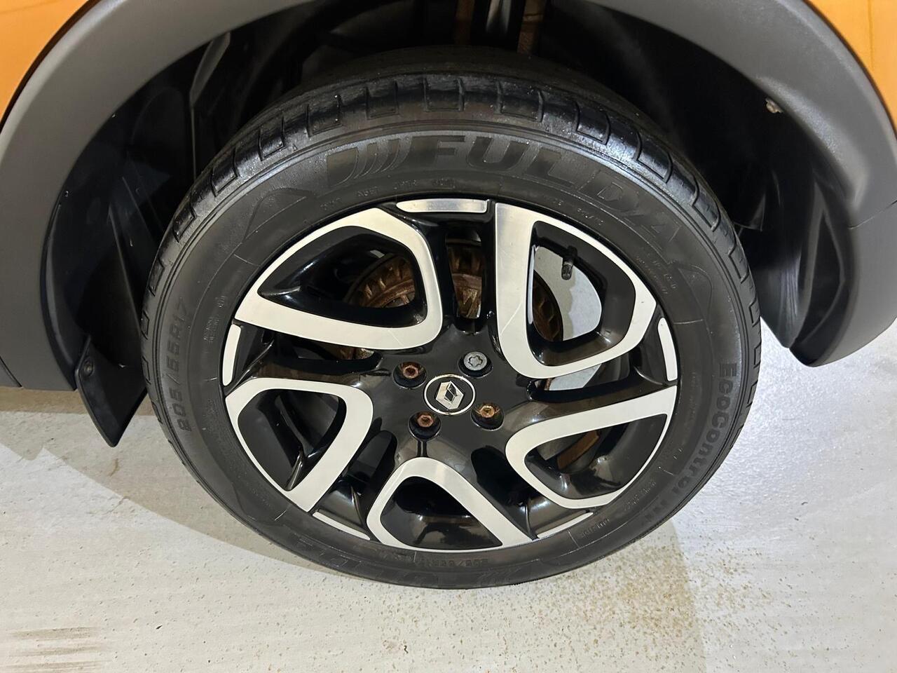 Renault Captur KR19JYJ