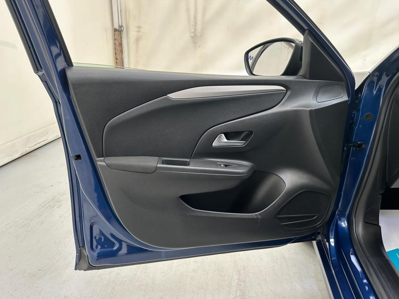 Vauxhall Corsa FP70FGV