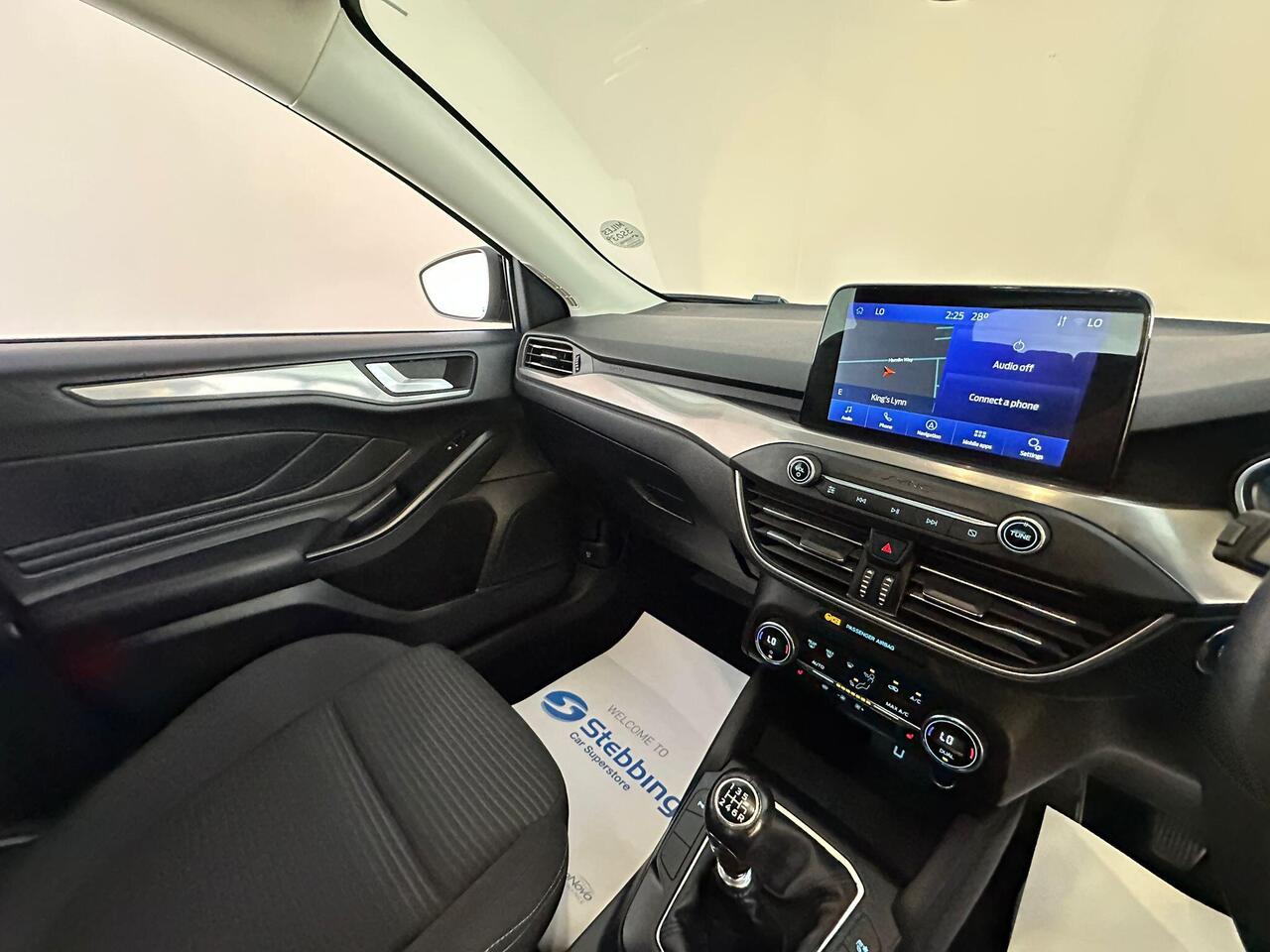 Ford Focus AO69TXA