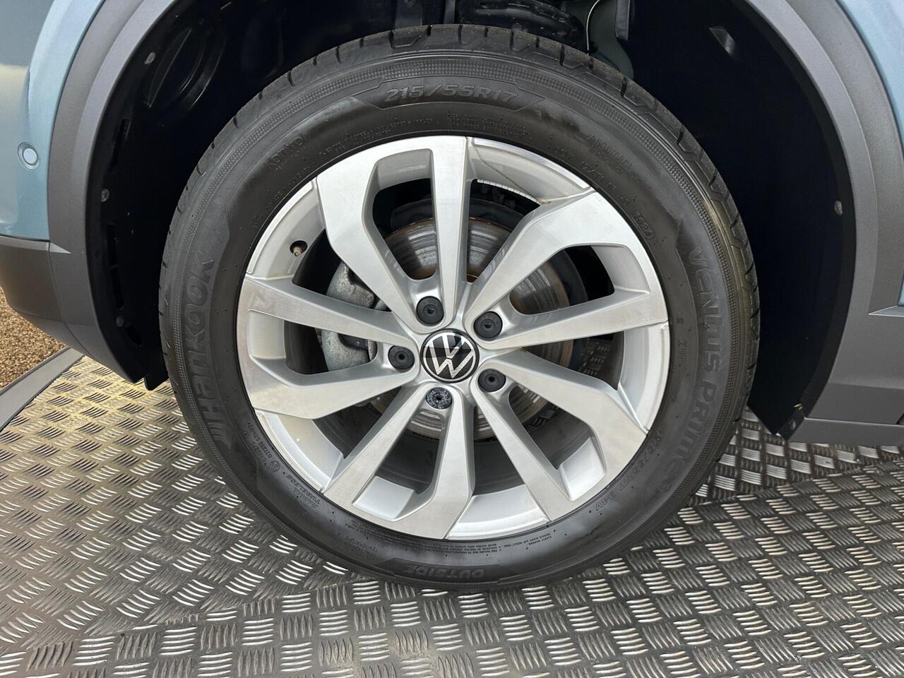 Volkswagen T-Roc GL24VOK