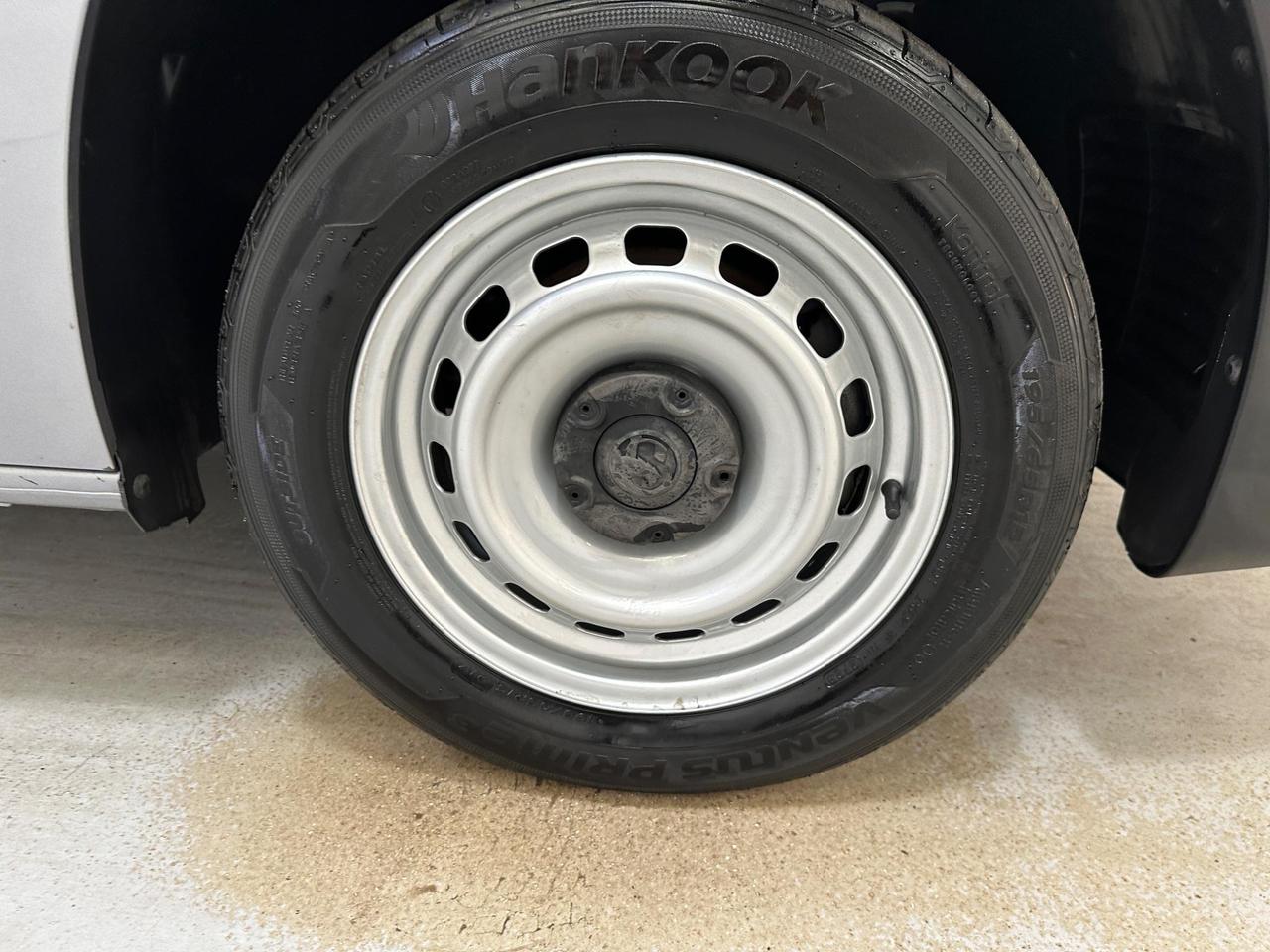 Vauxhall Combo WM19WRK