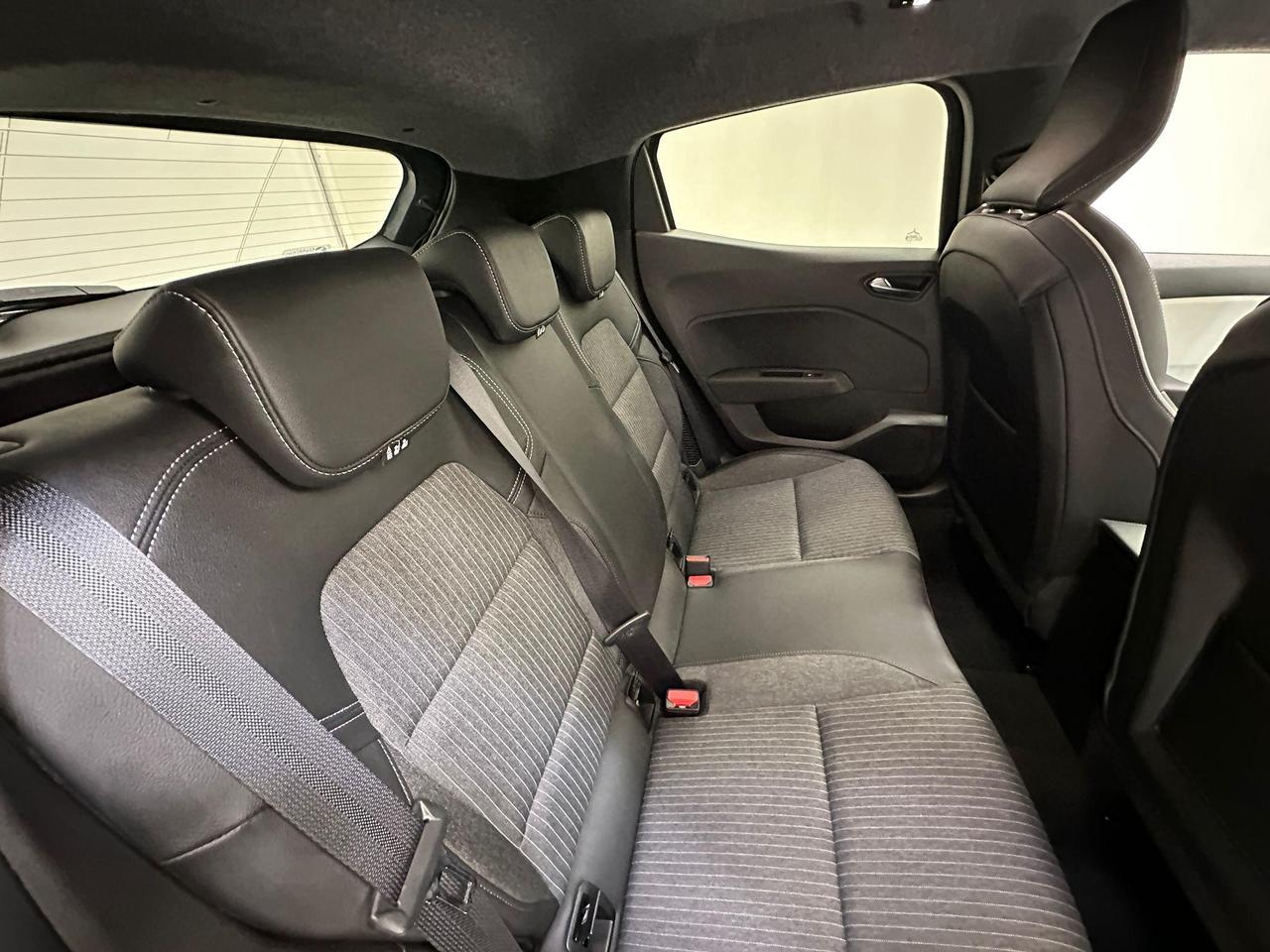Renault Clio KS72RXJ