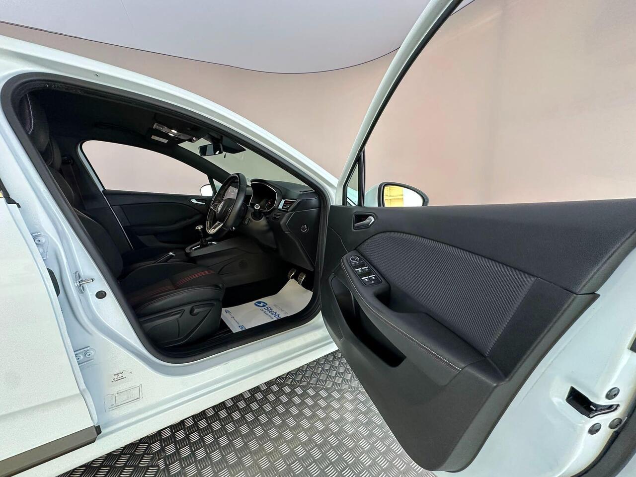 Renault Clio CA69XCC