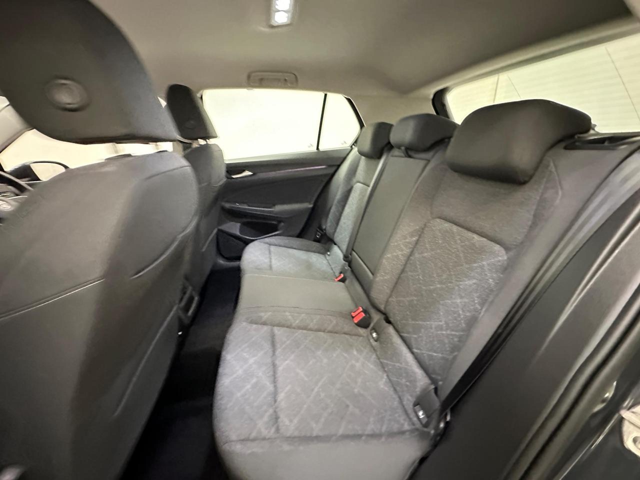 Volkswagen Golf WR70DMZ