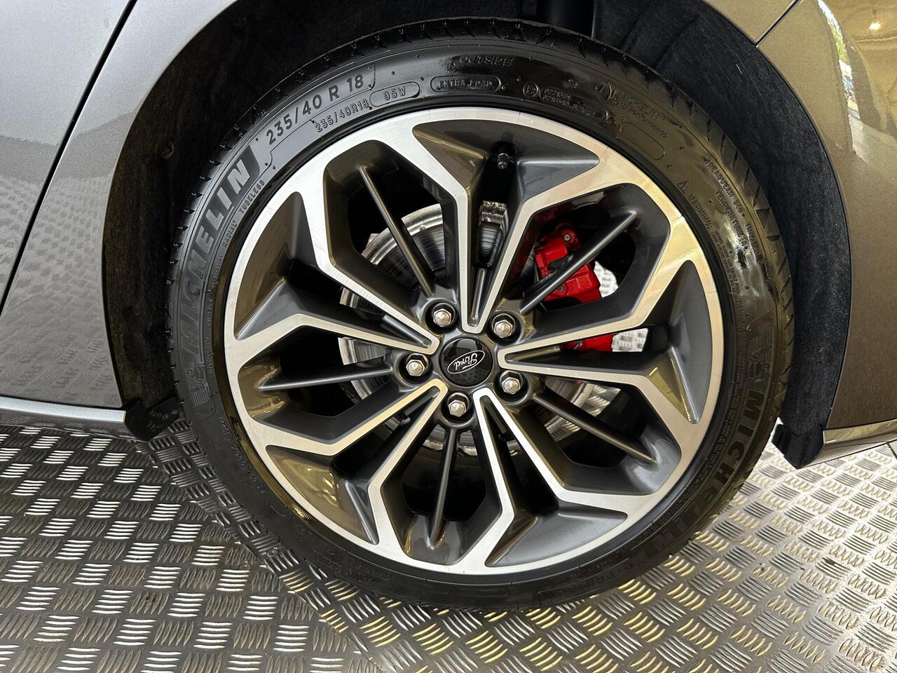 Ford Focus EJ24CWW