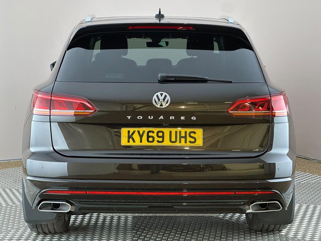 Volkswagen Touareg KY69UHS