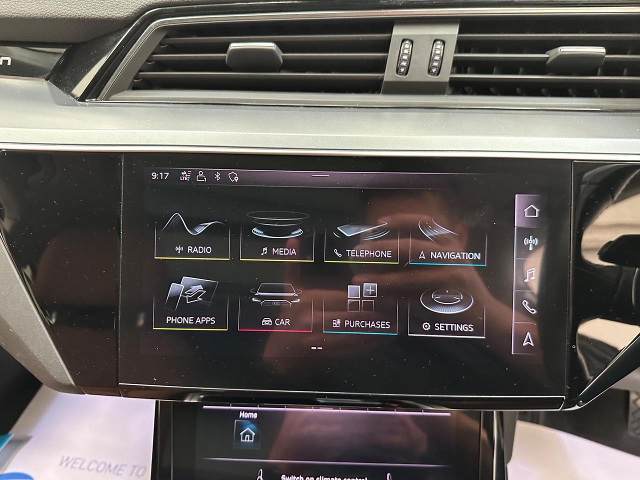 Audi e-tron LF69AFA