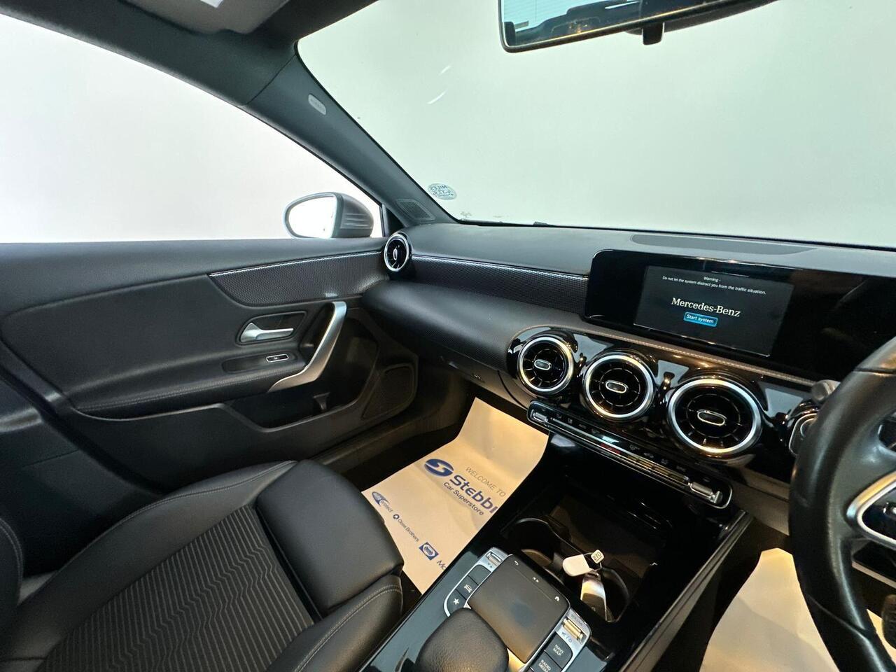 Mercedes-Benz A Class KS68KZH