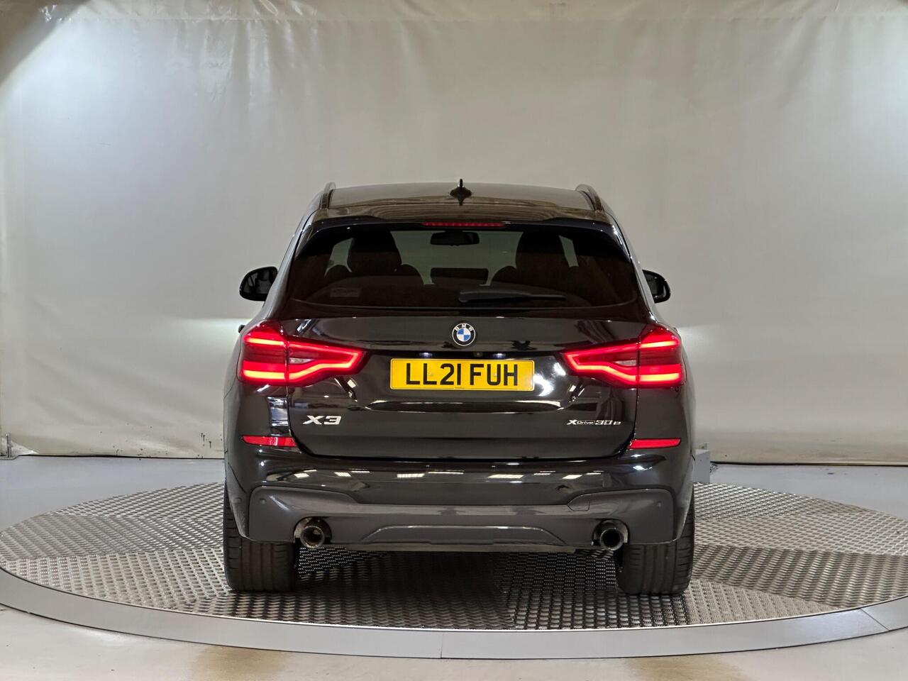 BMW X3 LL21FUH