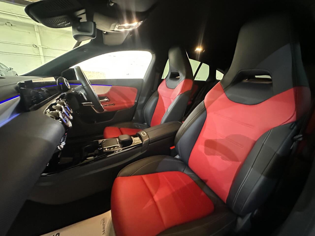 Mercedes-Benz CLA FY72YOV