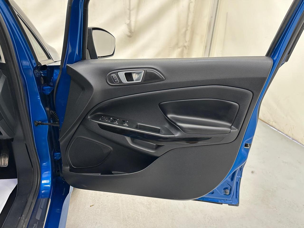 Ford EcoSport AE68VJD