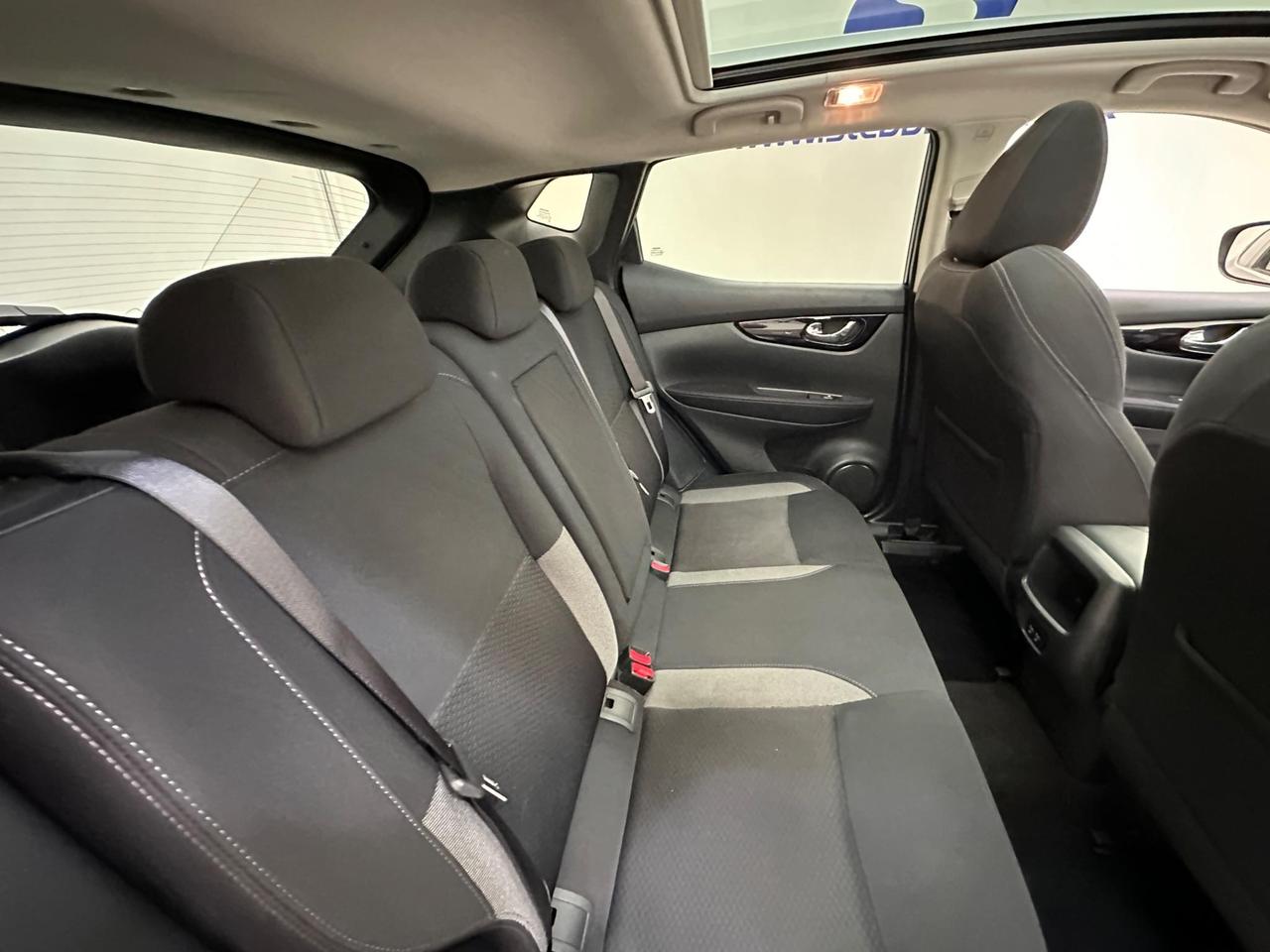 Nissan Qashqai YB21ZHJ