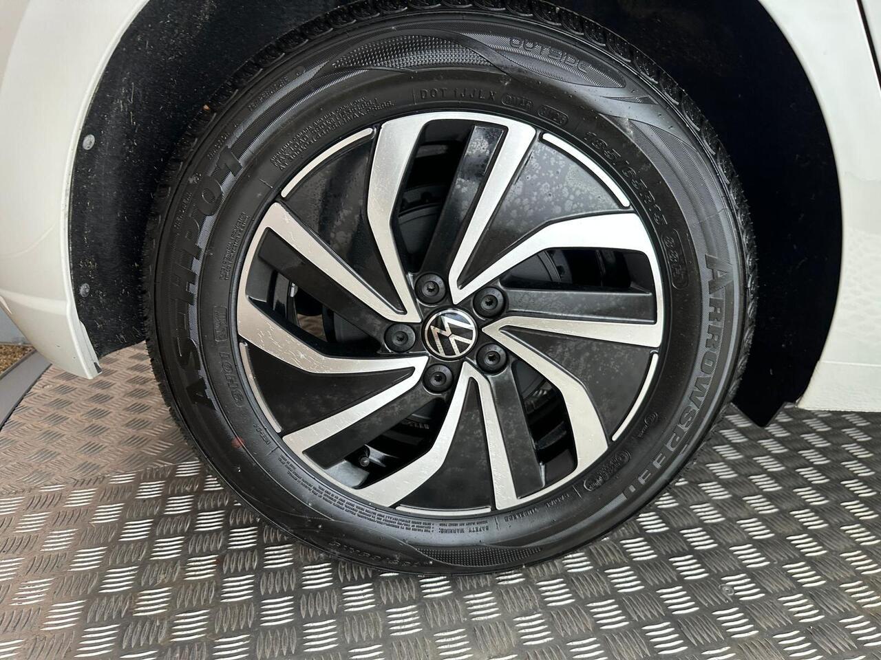 Volkswagen Polo GL73ZVD