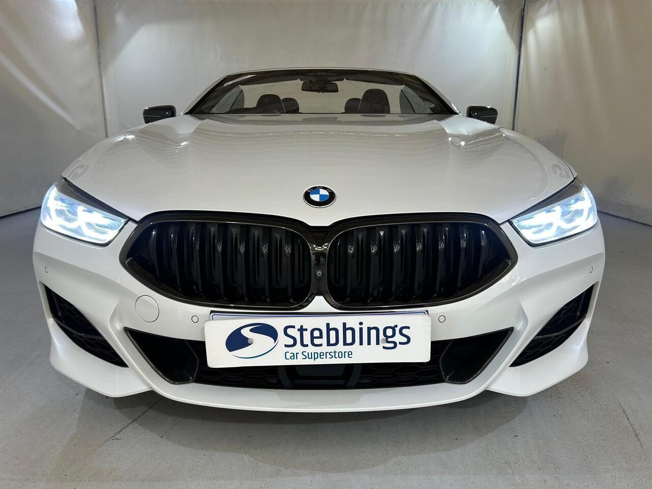BMW 8 Series YJ19VVH
