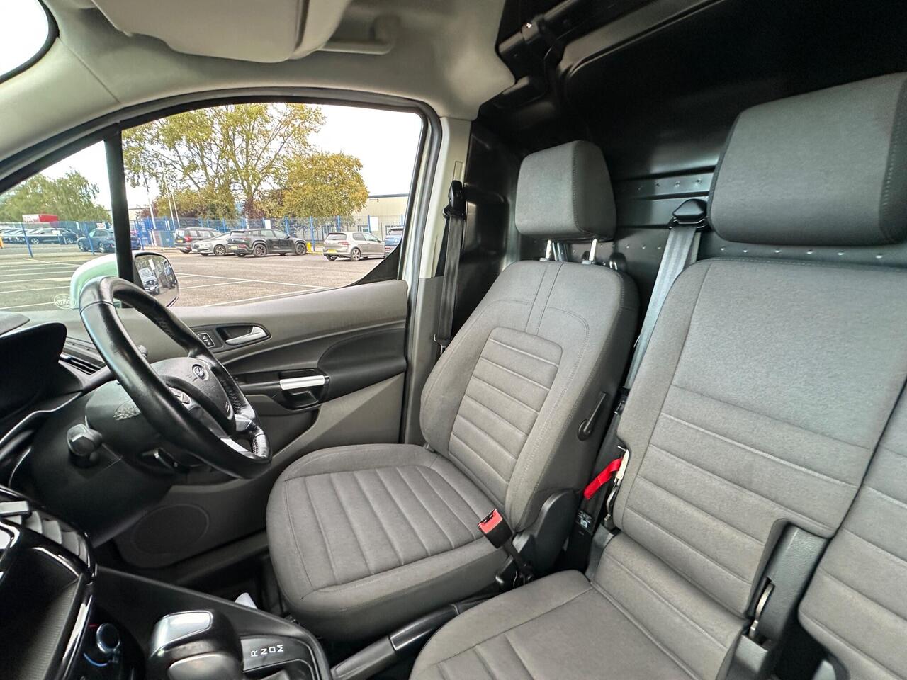 Ford Transit Connect AE21KCU