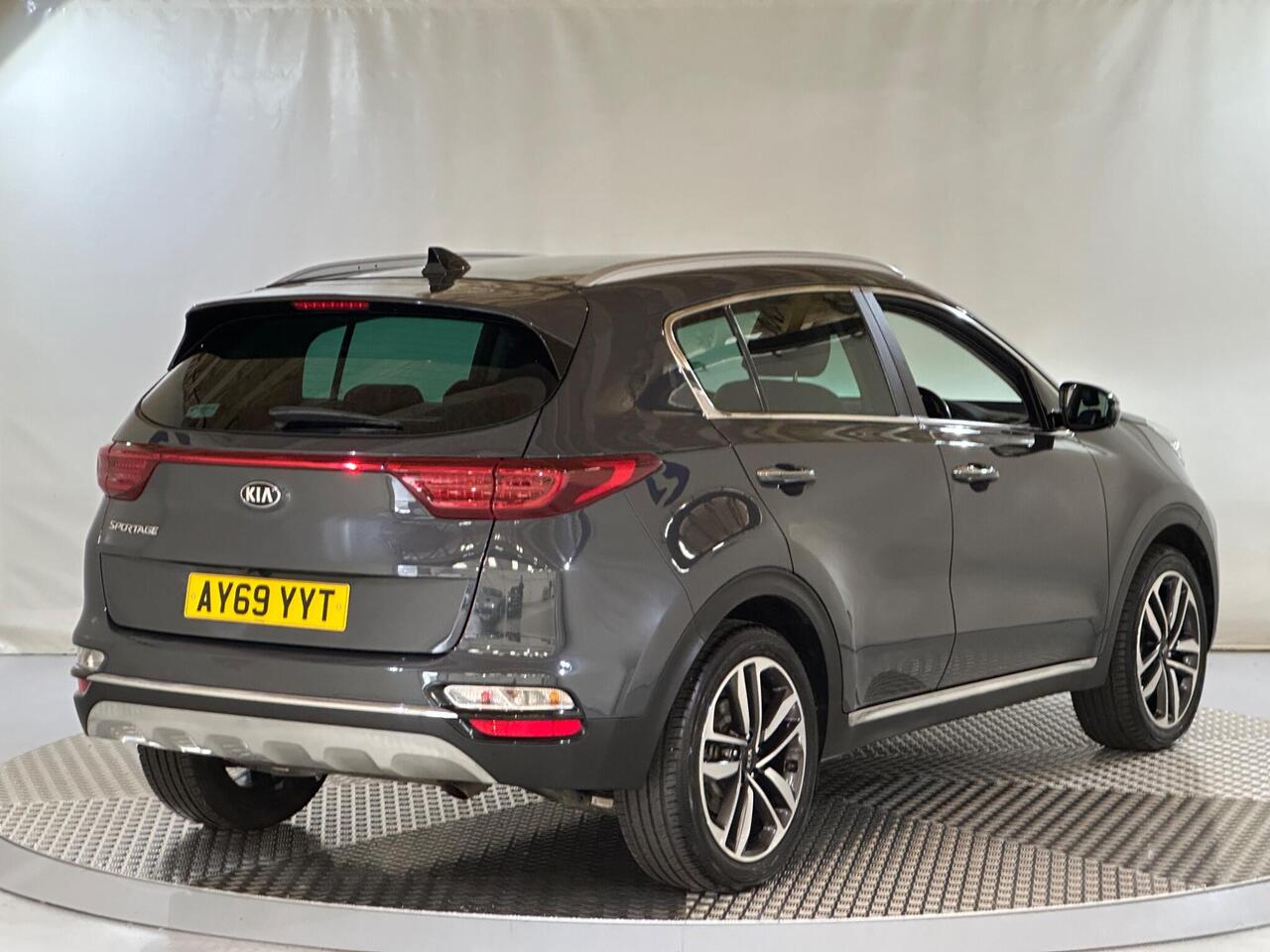 Kia Sportage AY69YYT