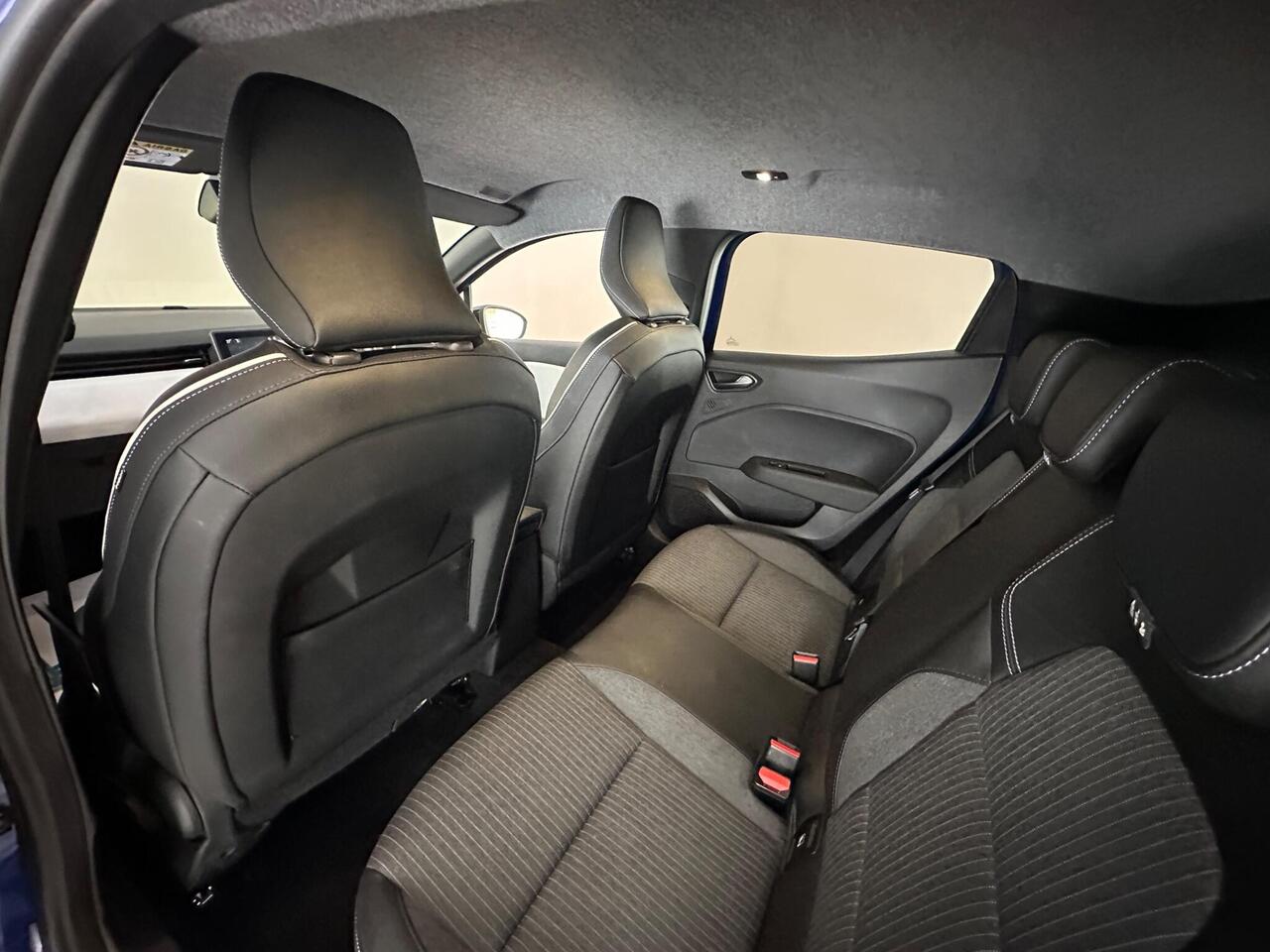 Renault Clio AK23UCE