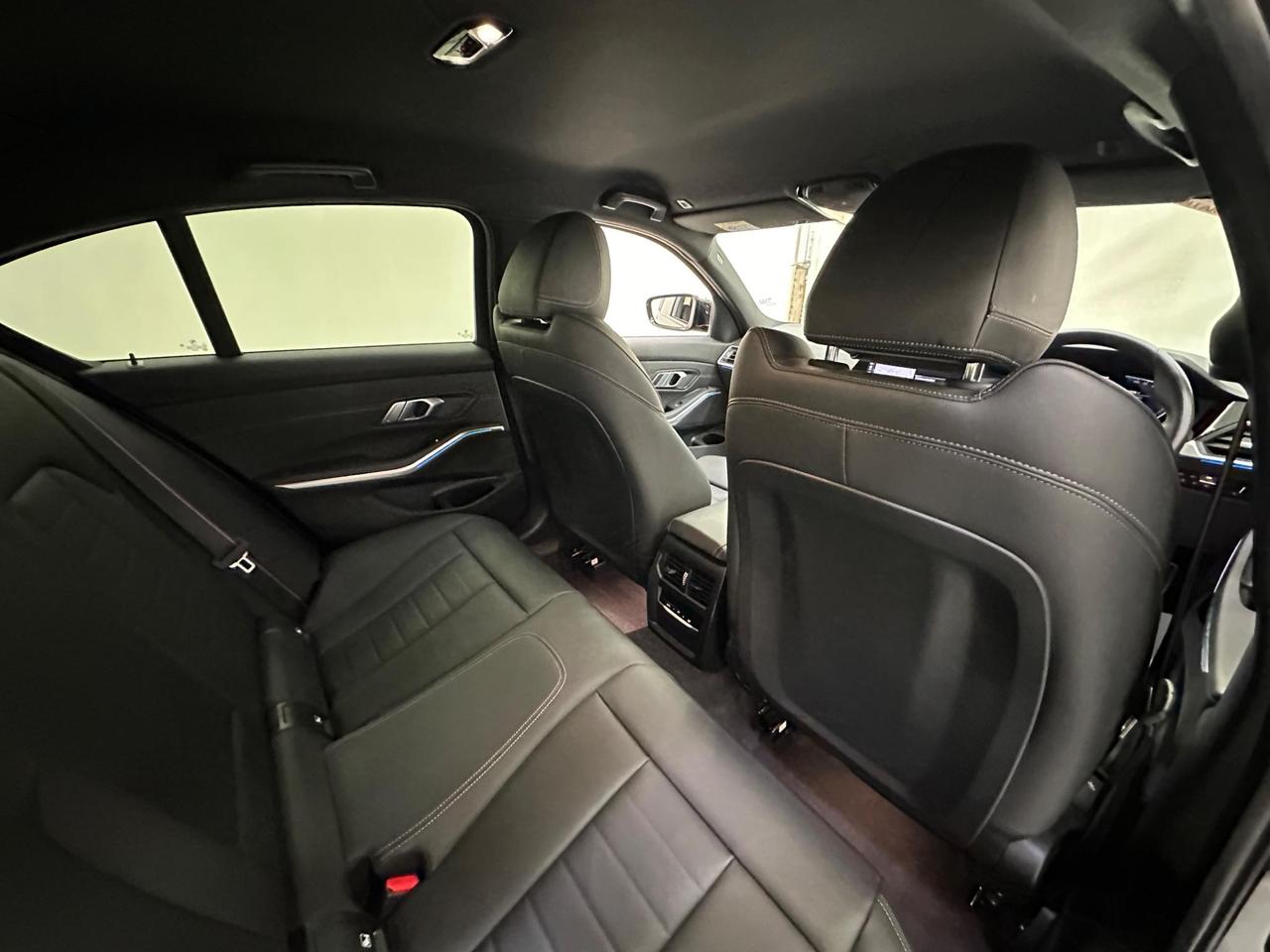BMW 3 Series LL70OCR